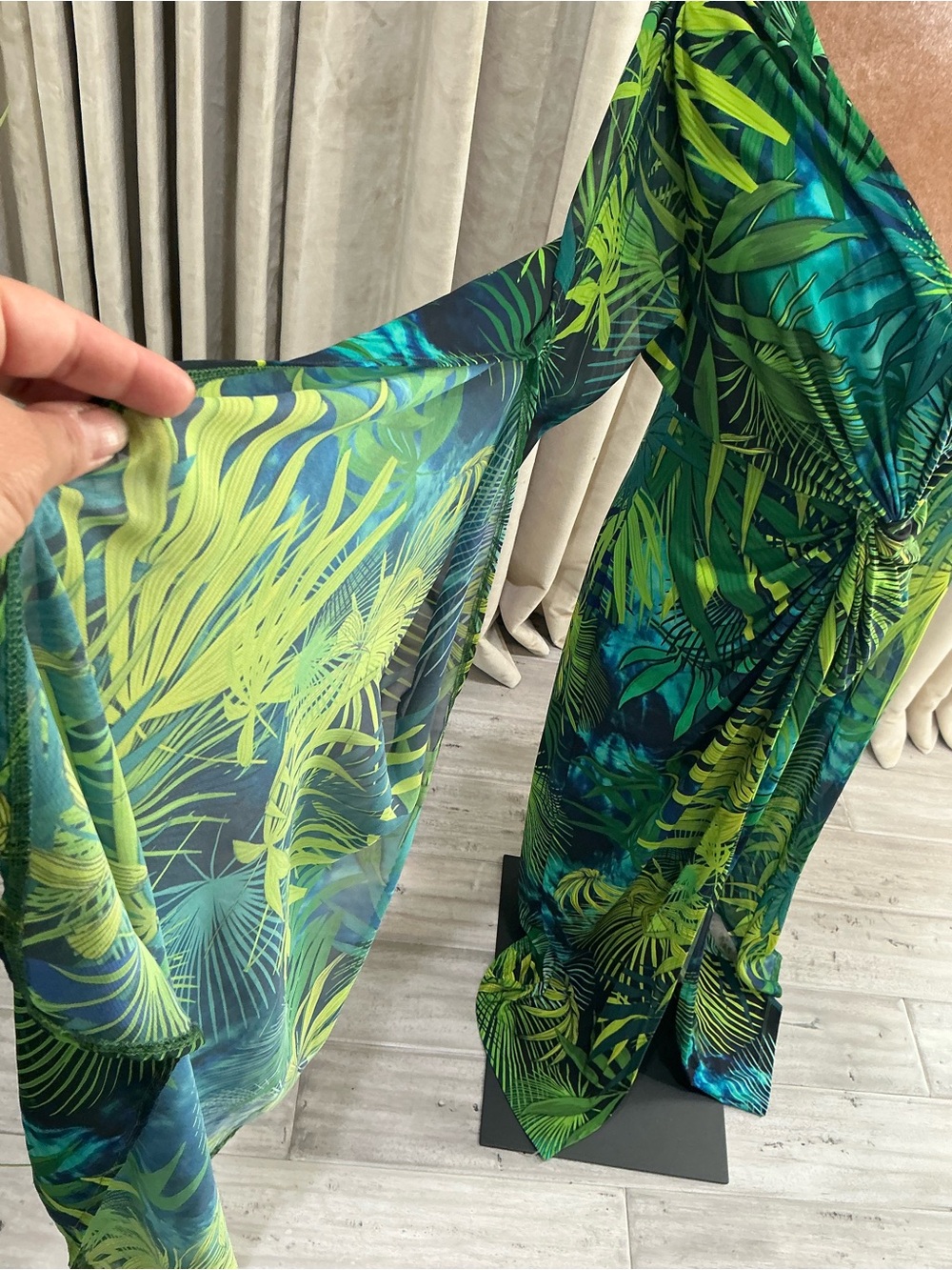 VENUS Green Tropical Leaf Wrap Maxi Dress - Picture 3 of 7